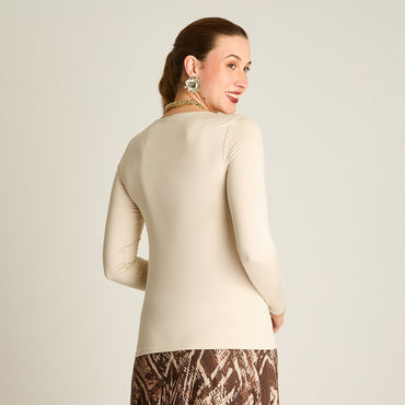 Polera Arena Manga Larga Elasticidad Media Sin Forro Calce Normal Tela Punto