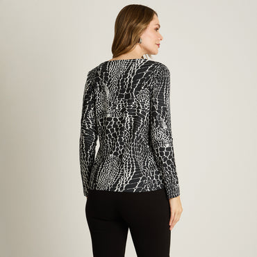 Polera Negro Manga Larga Elasticidad Media Sin Forro Calce Normal Tela Punto