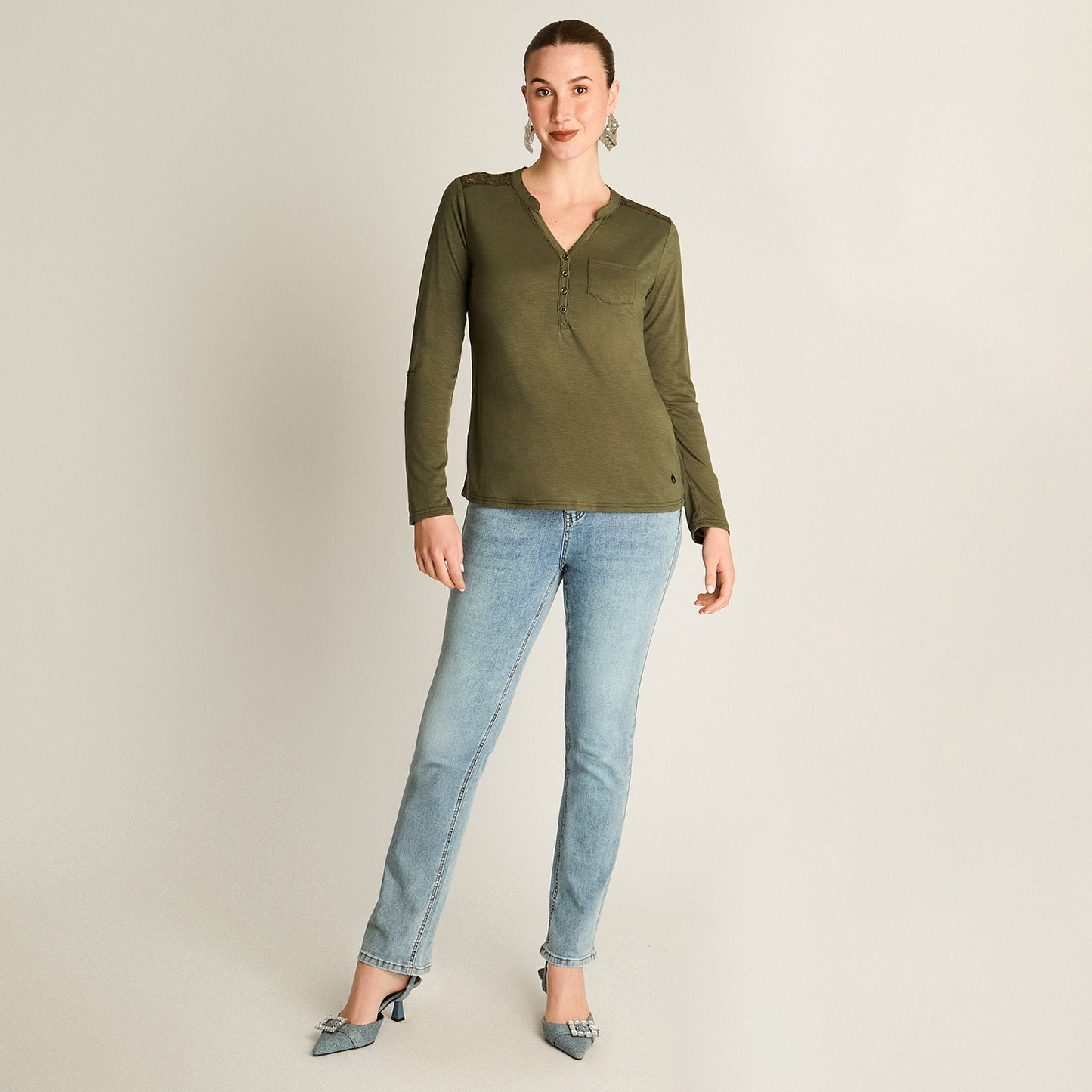 Polera Verde Manga Larga Elasticidad Media Sin Forro Calce Normal Tela Punto