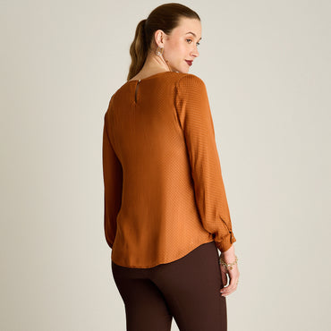 Blusa Terracota Manga Larga con Botón en Espalda