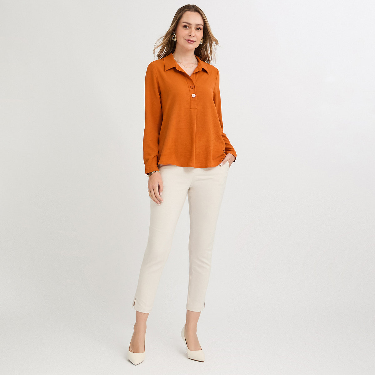 Blusa Manga Roll Up con Botones en Escote Terracota