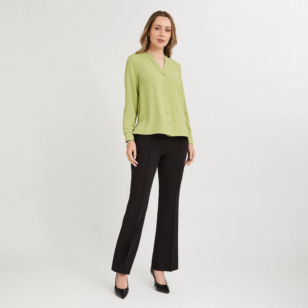 Blusa Manga Larga con Botones Frontales Verde