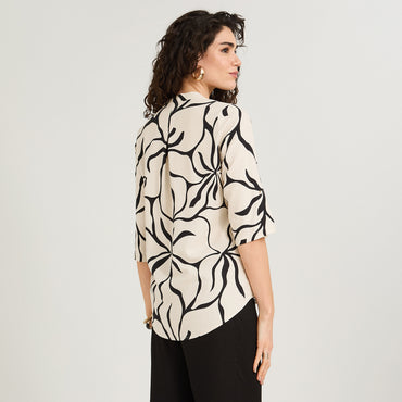 Blusa Lino Estampada Cuello Mao y Manga Roll Up Negro