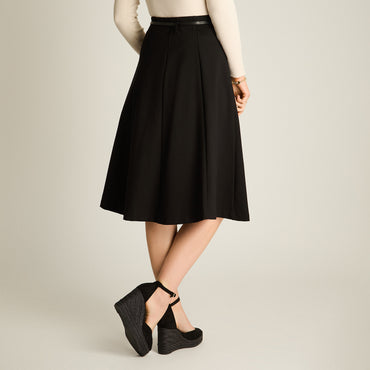 Falda Negro Elasticidad Media Sin Forro Calce Normal Tela Punto