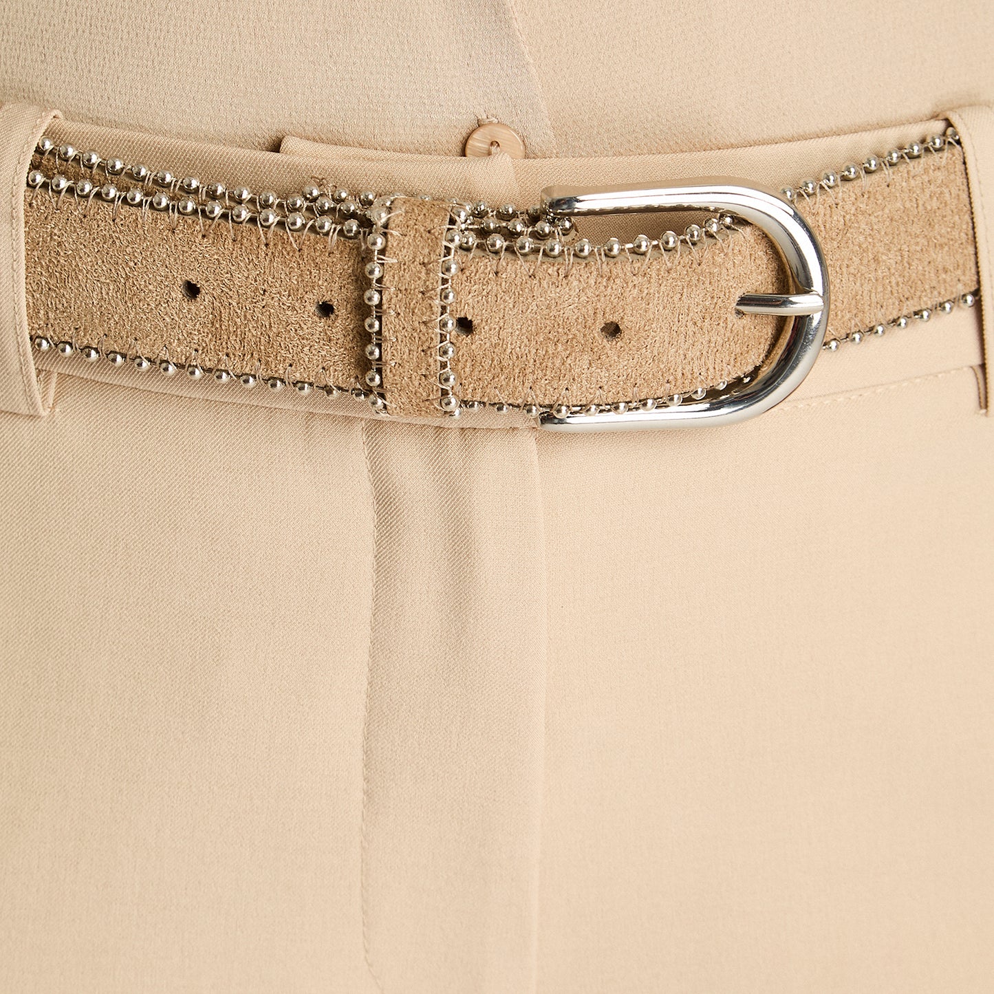 Cinturón Taupe Tachas Metálicas - Lorenzo di Pontti