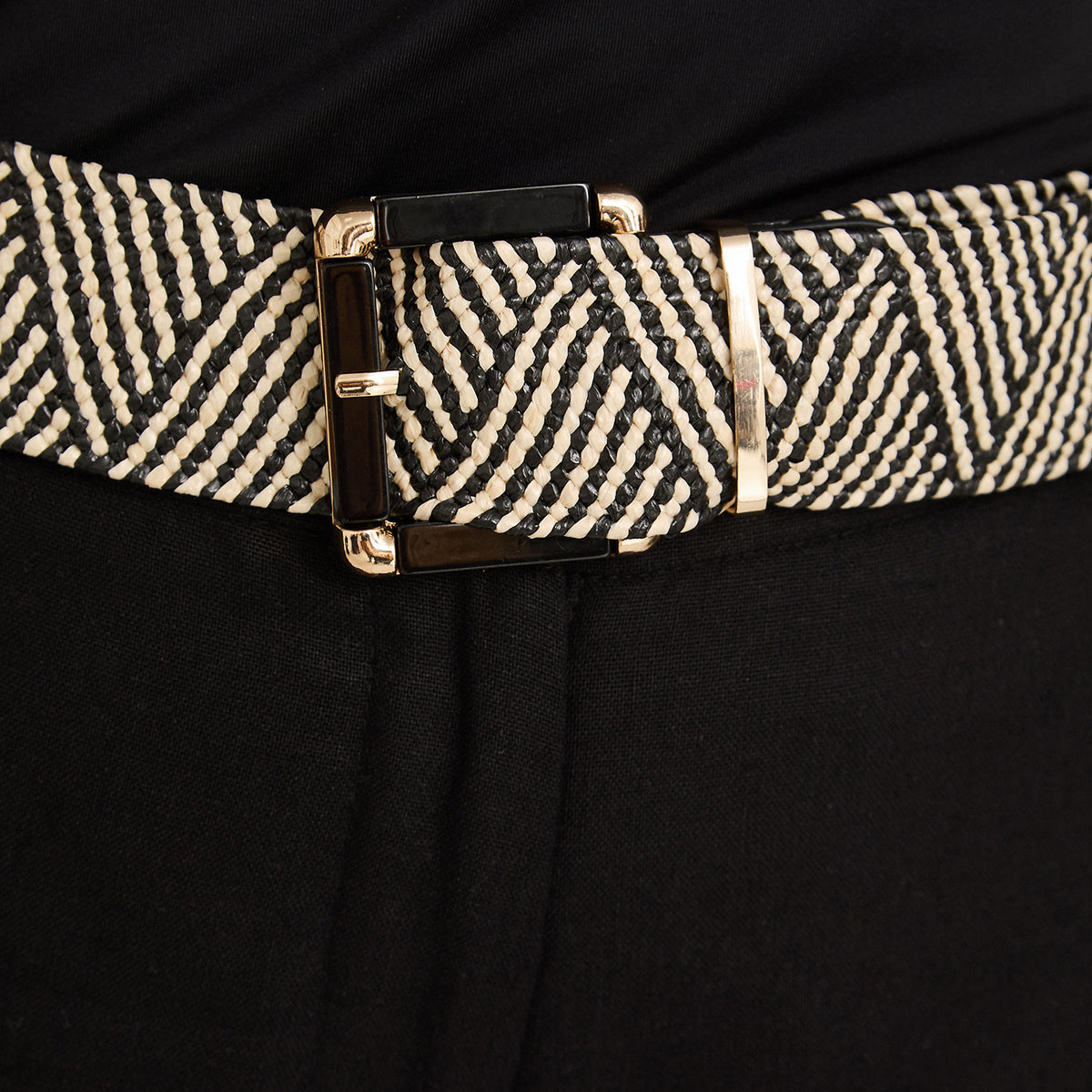 Cinturón de Raffia con Hebilla Carey Negro