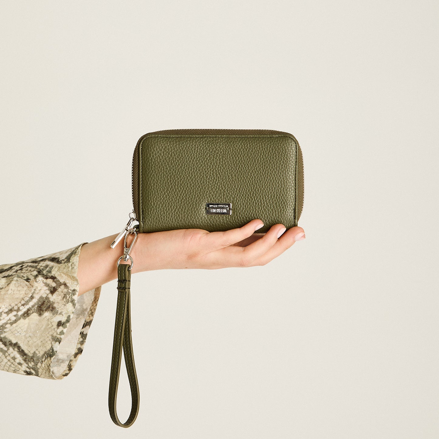 Billetera Verde con Cierre