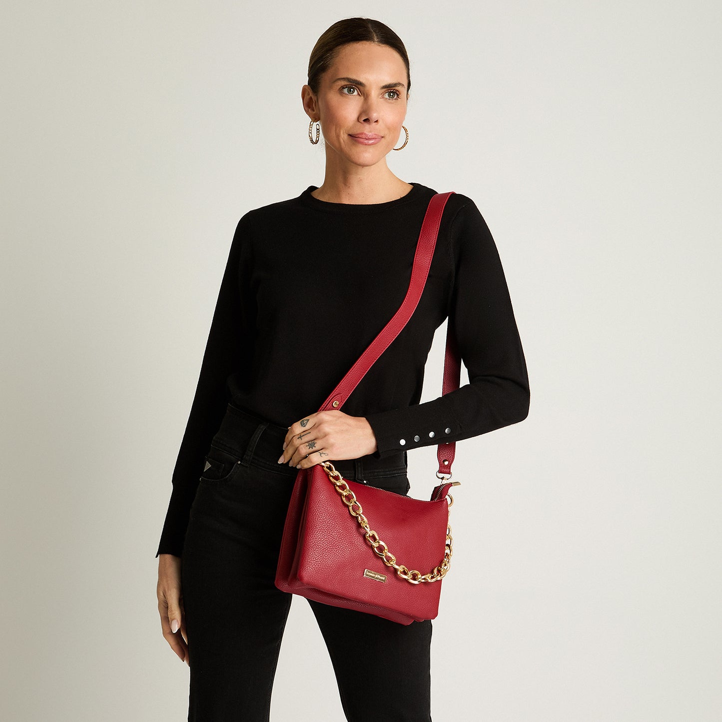 Cartera Triple Con Strap De Pu Y Cadena Rojo Lorenzo Di Pontti