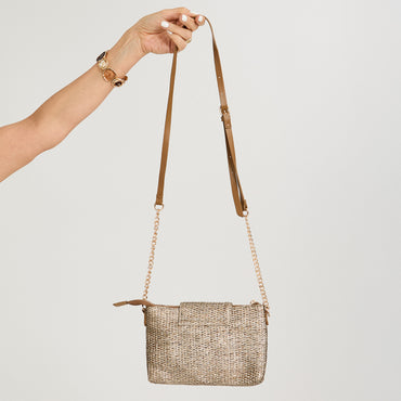 Cartera Bandolera de Raffia Metalizada Café