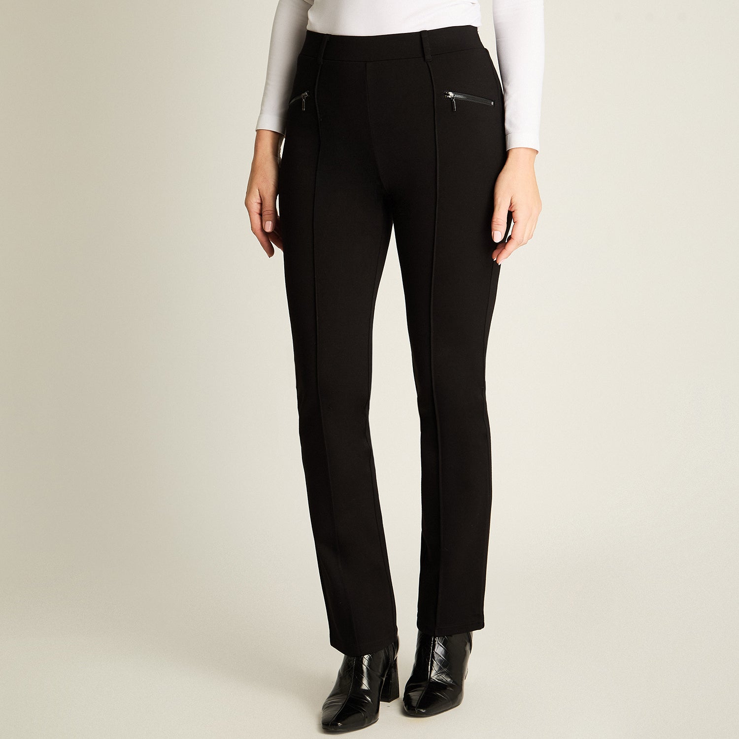 Calza Recta Con Cierre En Bolsillos Negro