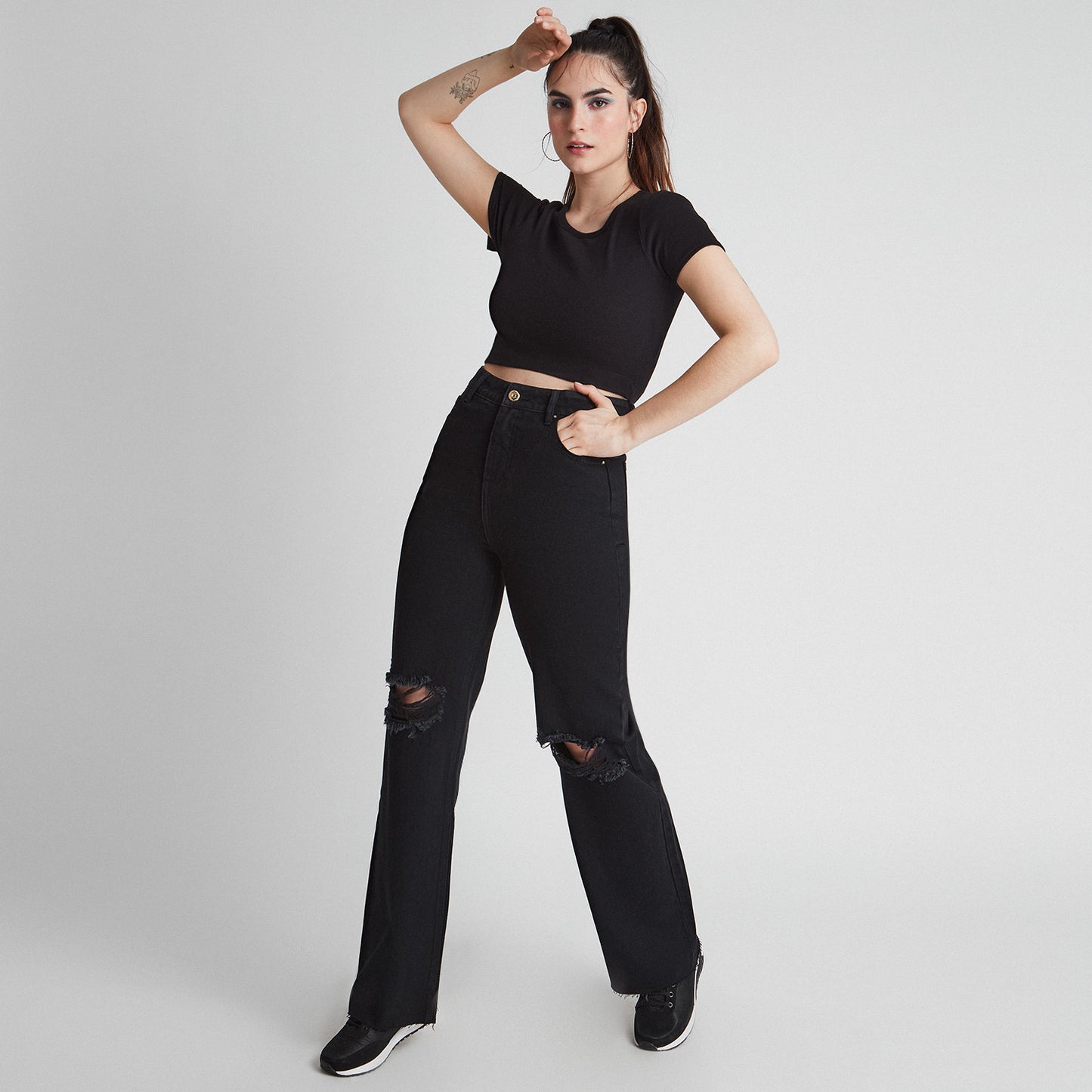 Jeans Negro 5 bolsillos destroyed - Lorenzo di Pontti