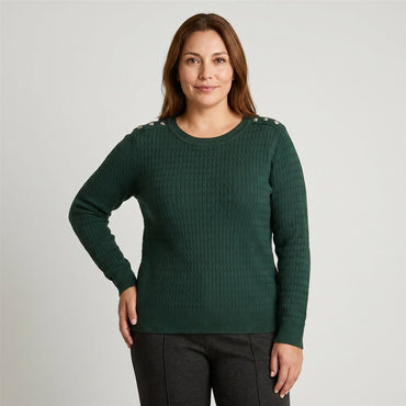 Sweater Verde con Trenzado en Relieve en modelo plus size