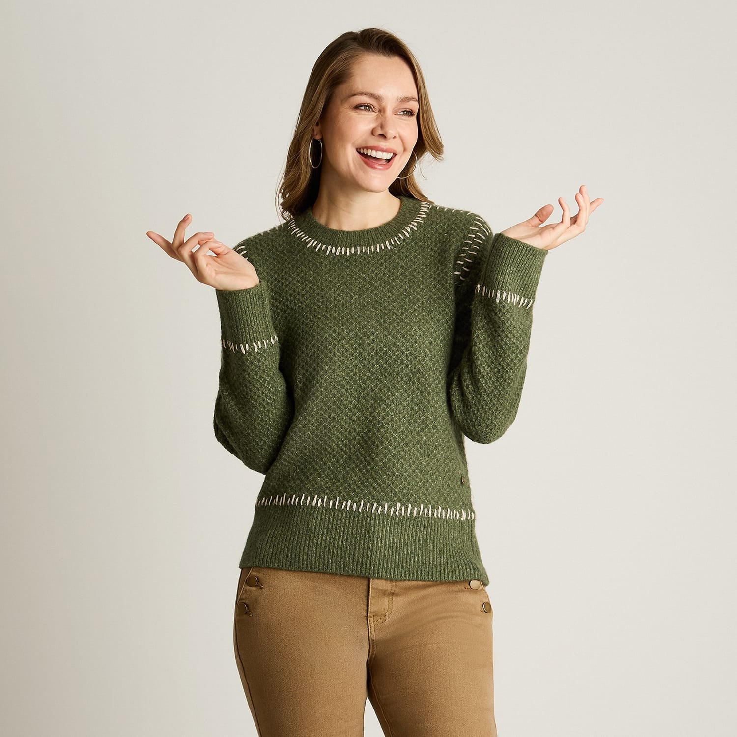 Sweater Olive Manga Larga Elasticidad Media Sin Forro Calce Normal Tela Tejido