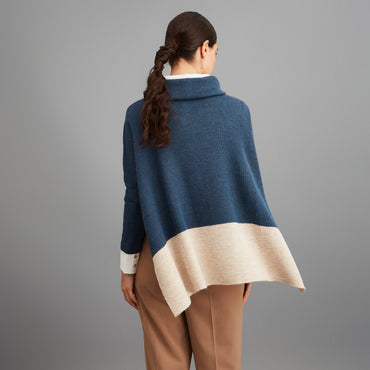 Poncho Azul Alpaca Cuello Alto - Lorenzo di Pontti