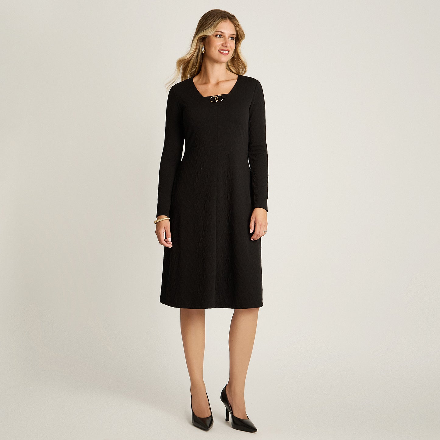 Vestido Midi Negro Midi Elasticidad Media Con Forro Calce Normal Tela Camant