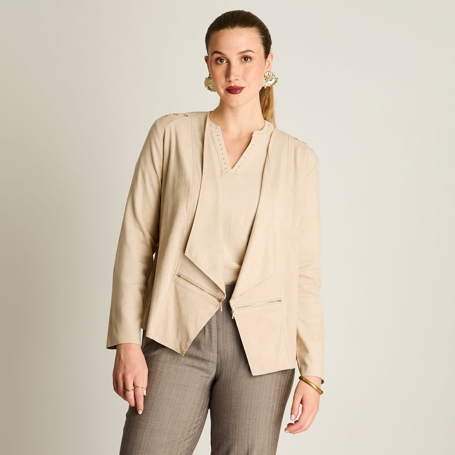 Chaqueta Beige Manga Larga Elasticidad Nula Sin Forro Calce Normal Tela Bonded