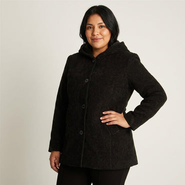 Chaqueta Negra con Lúrex Gorro y Bolsillos en modelo plus size