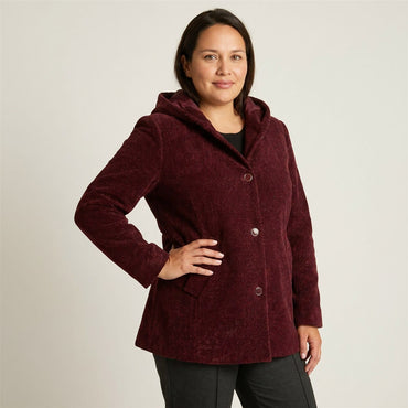 Chaqueta Burdeo con Lúrex Gorro y Bolsillos en modelo plus size