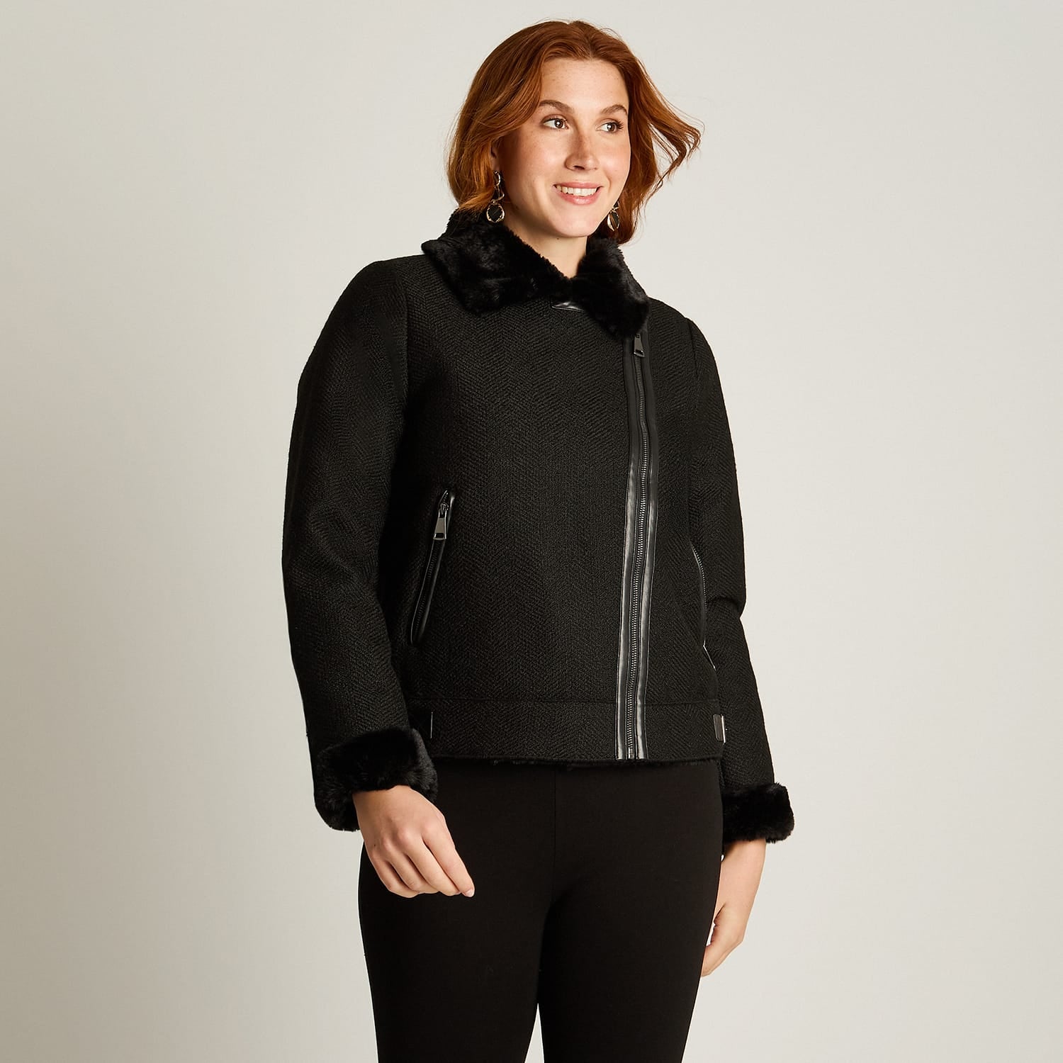 Chaqueta Negro Manga Larga Elasticidad Nula Con Forro Calce Normal Tela Bonded