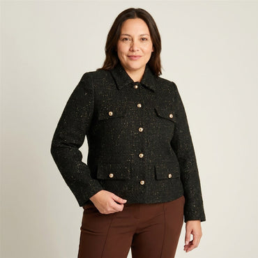 Chaqueta Negra en Tweed con Lúrex y Botones Dorados en modelo plus size