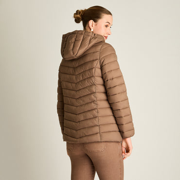 Parka Taupe Manga Larga Elasticidad Nula Sin Forro Calce Normal Tela Plano