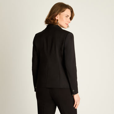 Blazer Negro de Corte Clásico