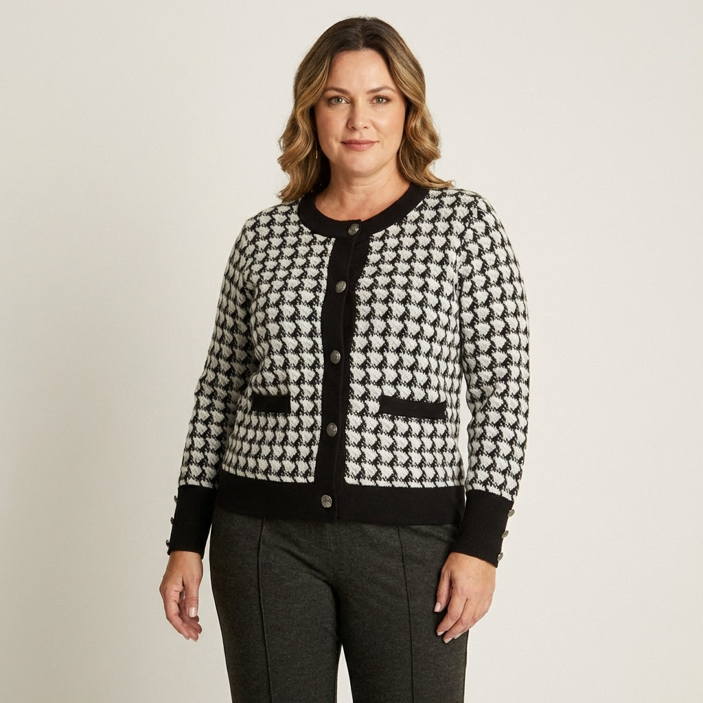 Cardigan Blanco con Estampado Geométrico Clásico y Botones Plateados en Tejido