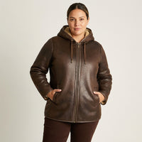 Chaqueta Café de Ecocuero con Gorro y Forro Sherpa