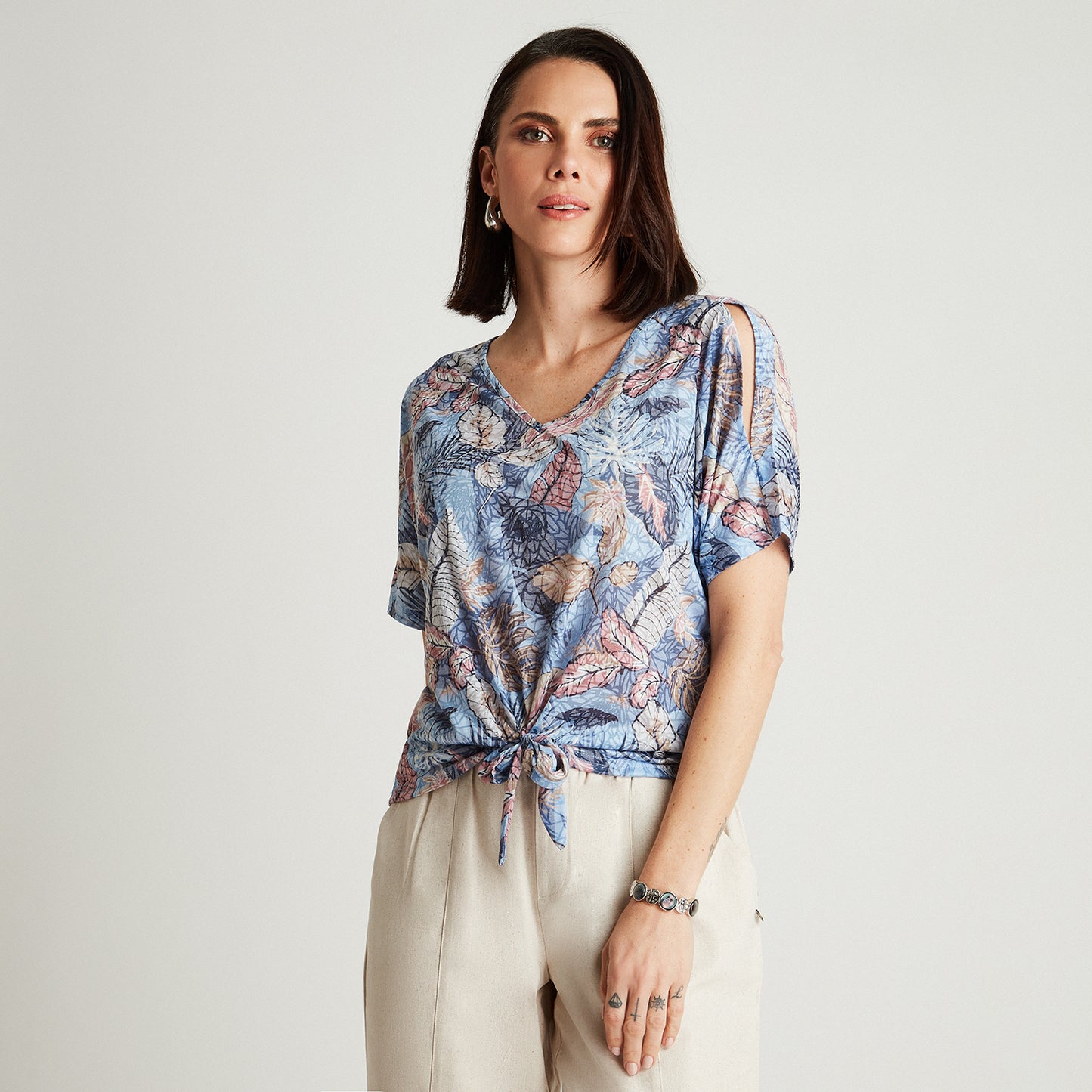 Polera Azul Manga Corta Estampado