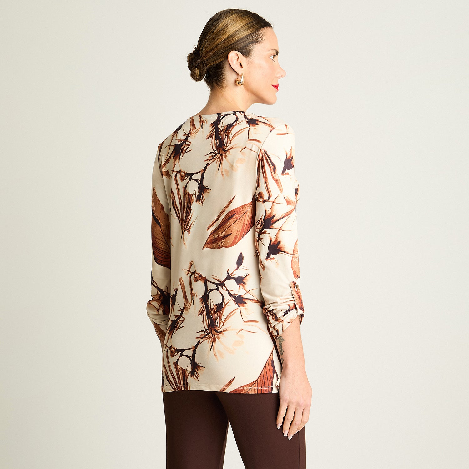 Polera Manga Larga Escote Redondo Estampada Beige Lorenzo Di Pontti