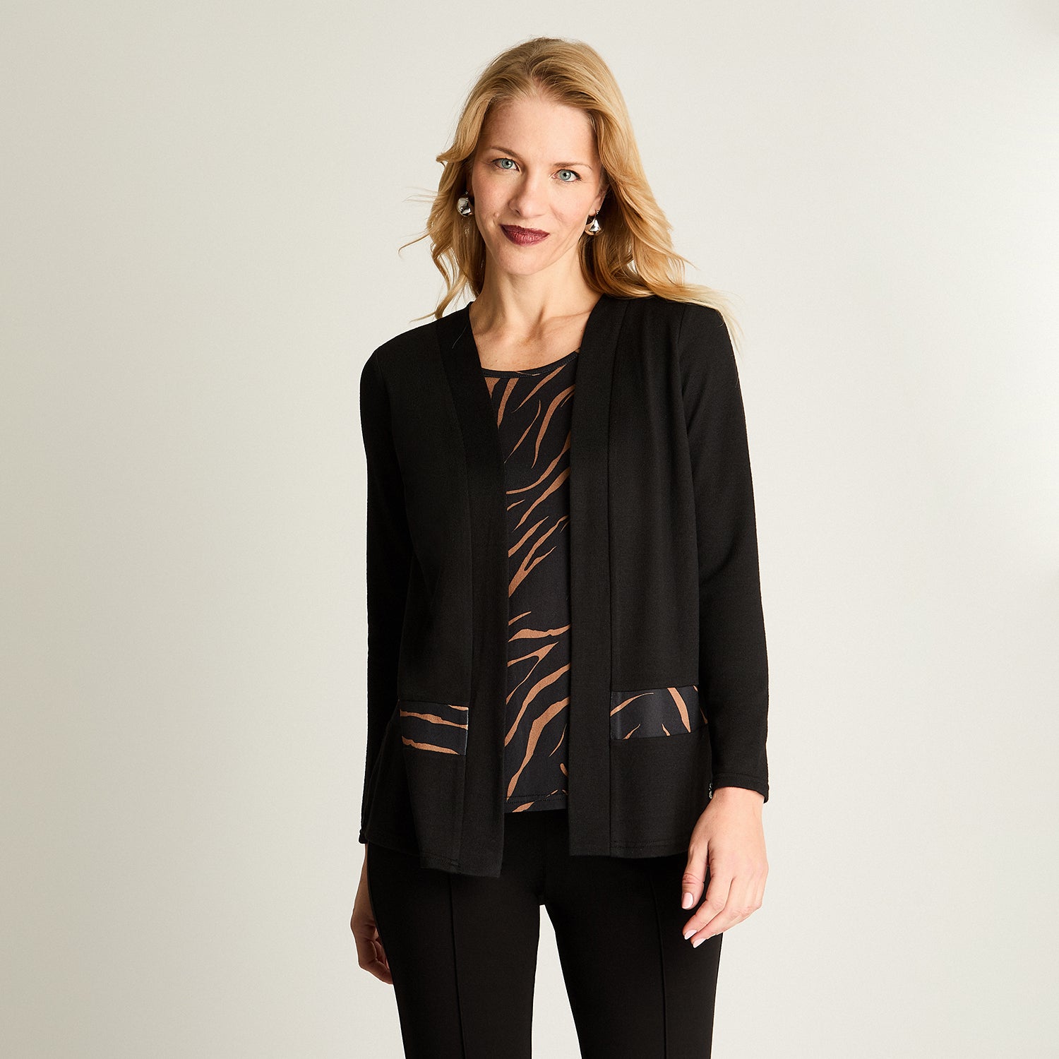 Polera Twin Set Con Tapado De Lanilla Negro