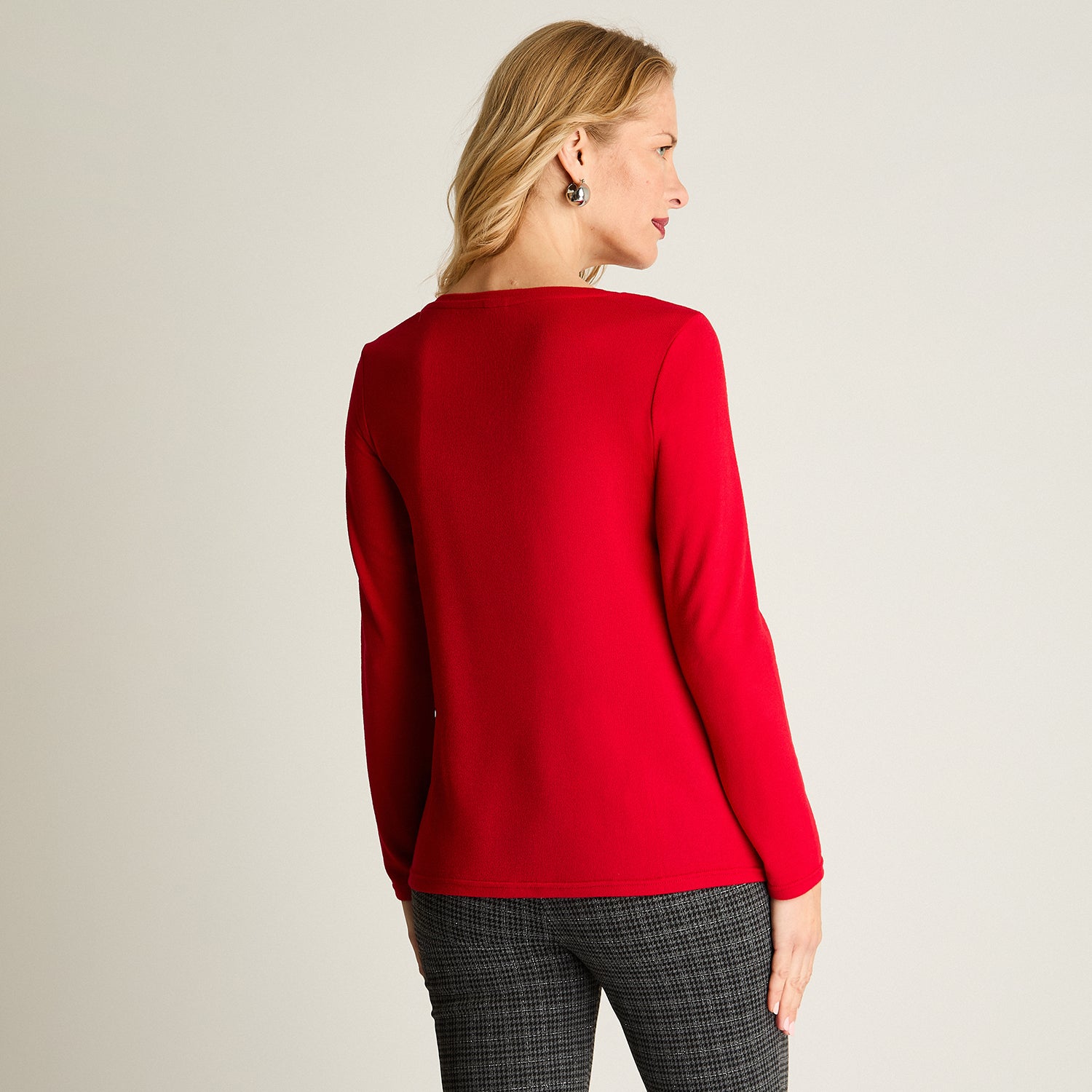Polera De Lanilla Manga Larga Con Cadena En Escote Rojo