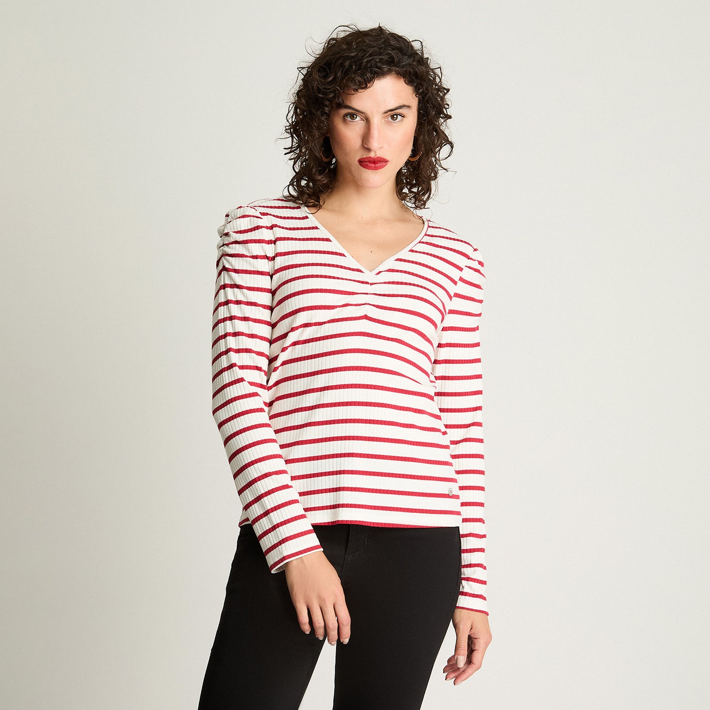 Polera Rib Cuello Fruncido Y Mangas Recogidas Rojo Curvi