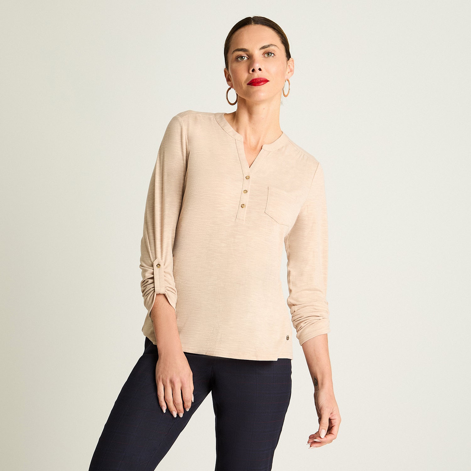 Polera Poliviscosa Flame Cuello Mao Beige Curvi