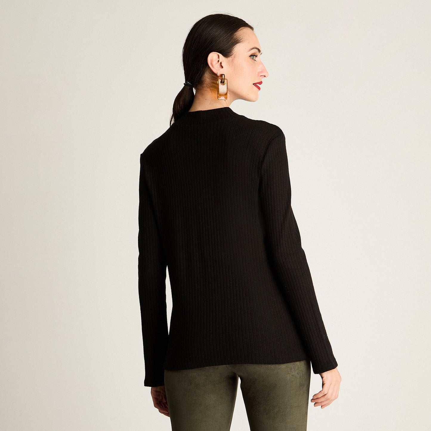 Polera Rib, Cuello Mock Negro