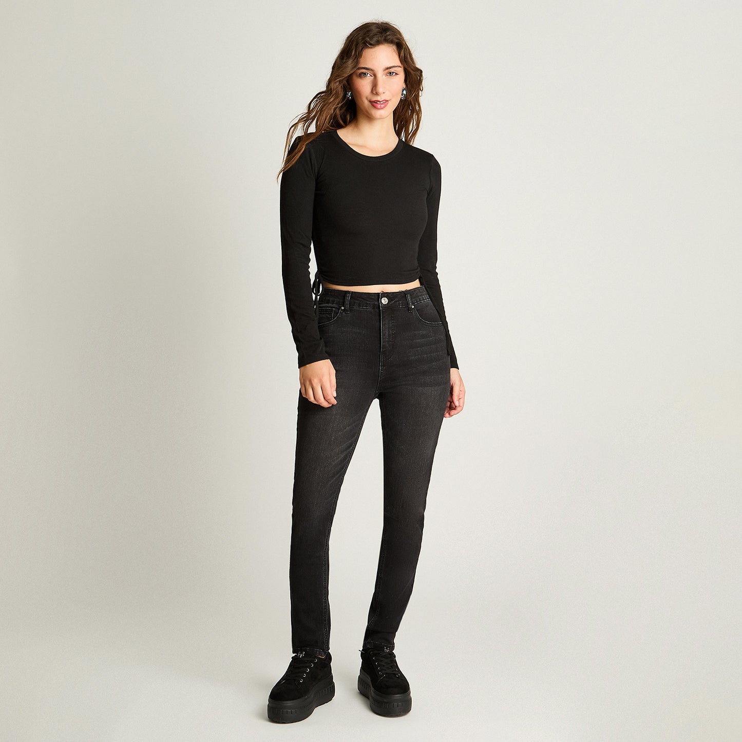 Polera Manga Larga Recogida Negro Acuarela