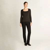 Polera Negra Cuello Cuadrado