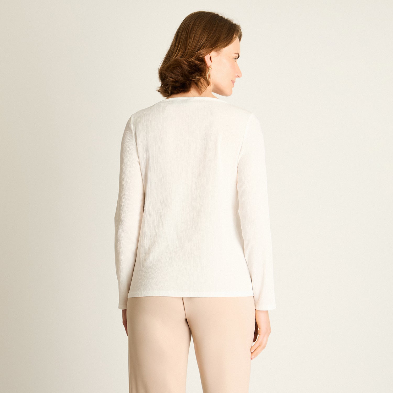 Polera Crudo con Detalle en Escote