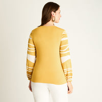 Polera Mostaza Estampada