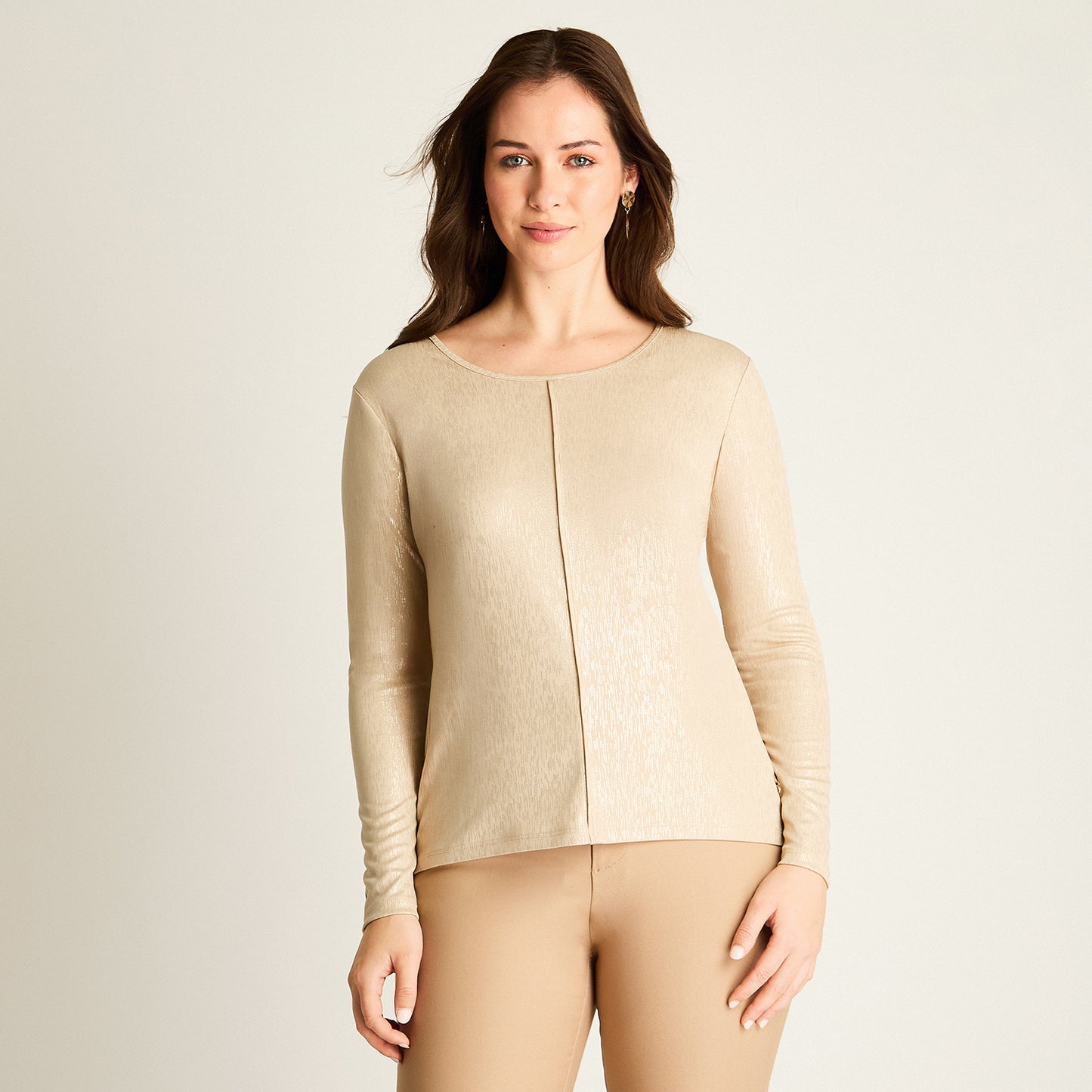 Polera Beige Manga Larga con Costura Frontal