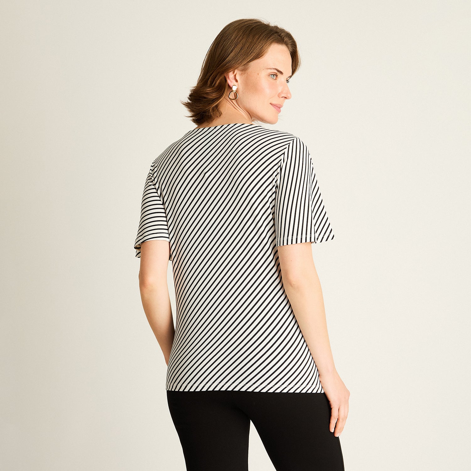 Polera Crudo a Rayas Diagonales