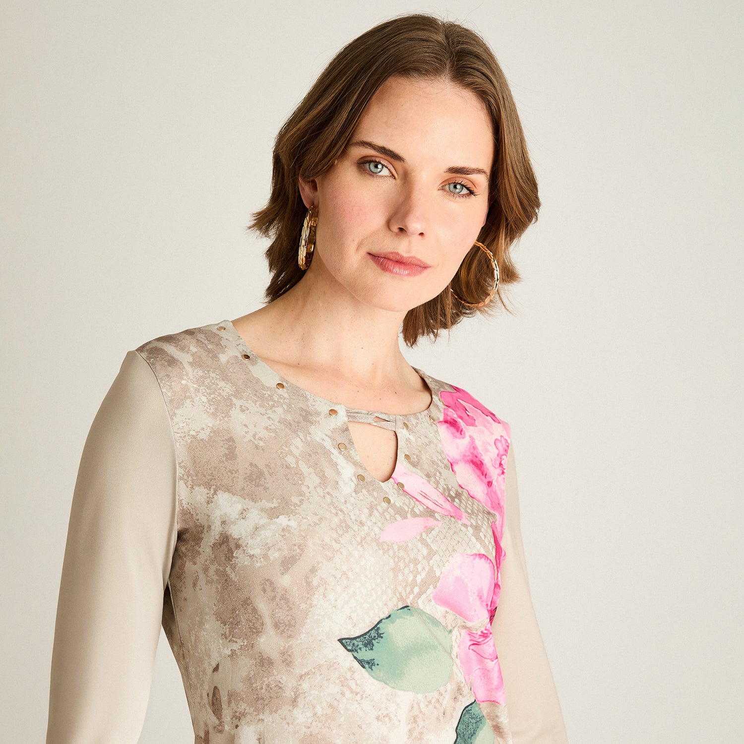 Polera Floral Crudo Manga 3/4