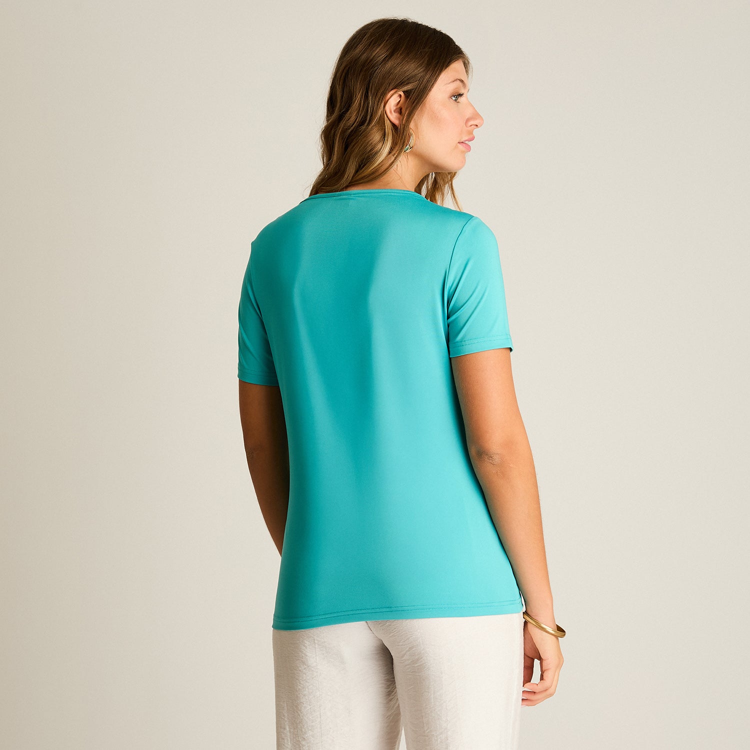 Polera Agua Manga Corta Escote Partida