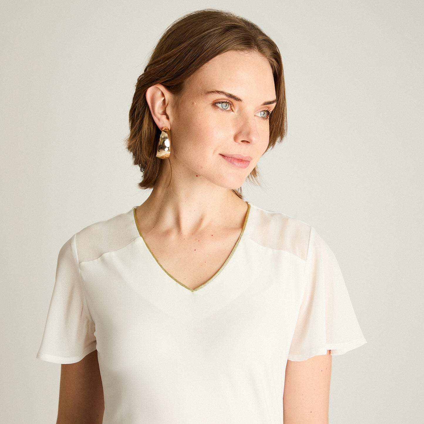 Polera Crudo Manga Corta Volantes