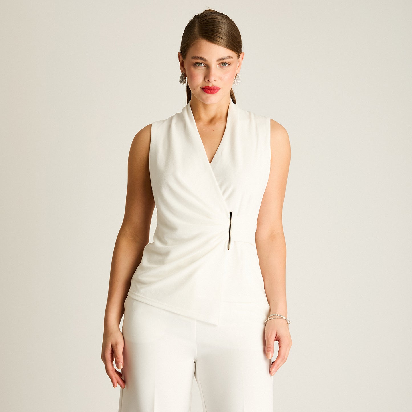 Polera Asimétrica Crudo con Drapeado Lateral