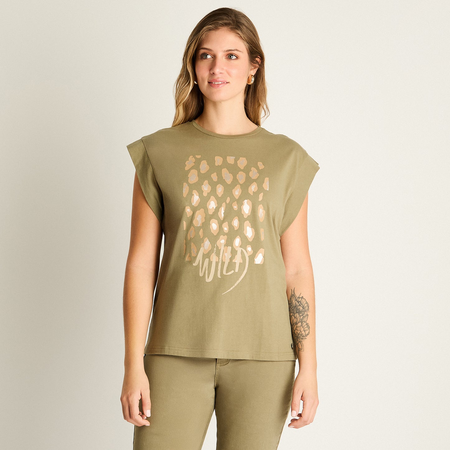 Polera Oliva Manga Corta