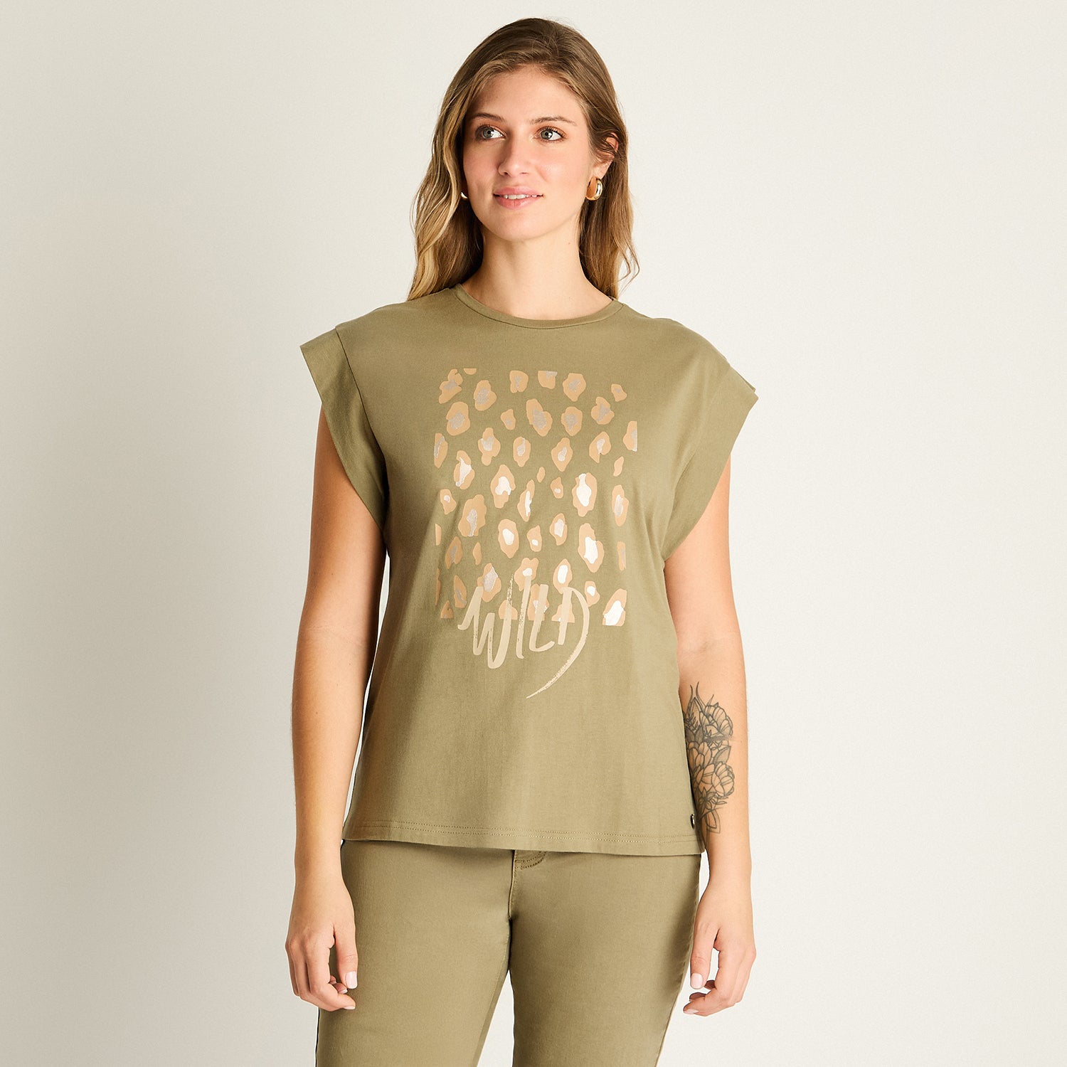 Polera Oliva Manga Corta