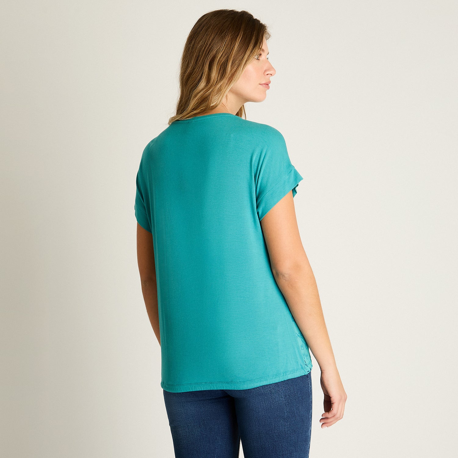 Polera Turquesa con Estampado Floral