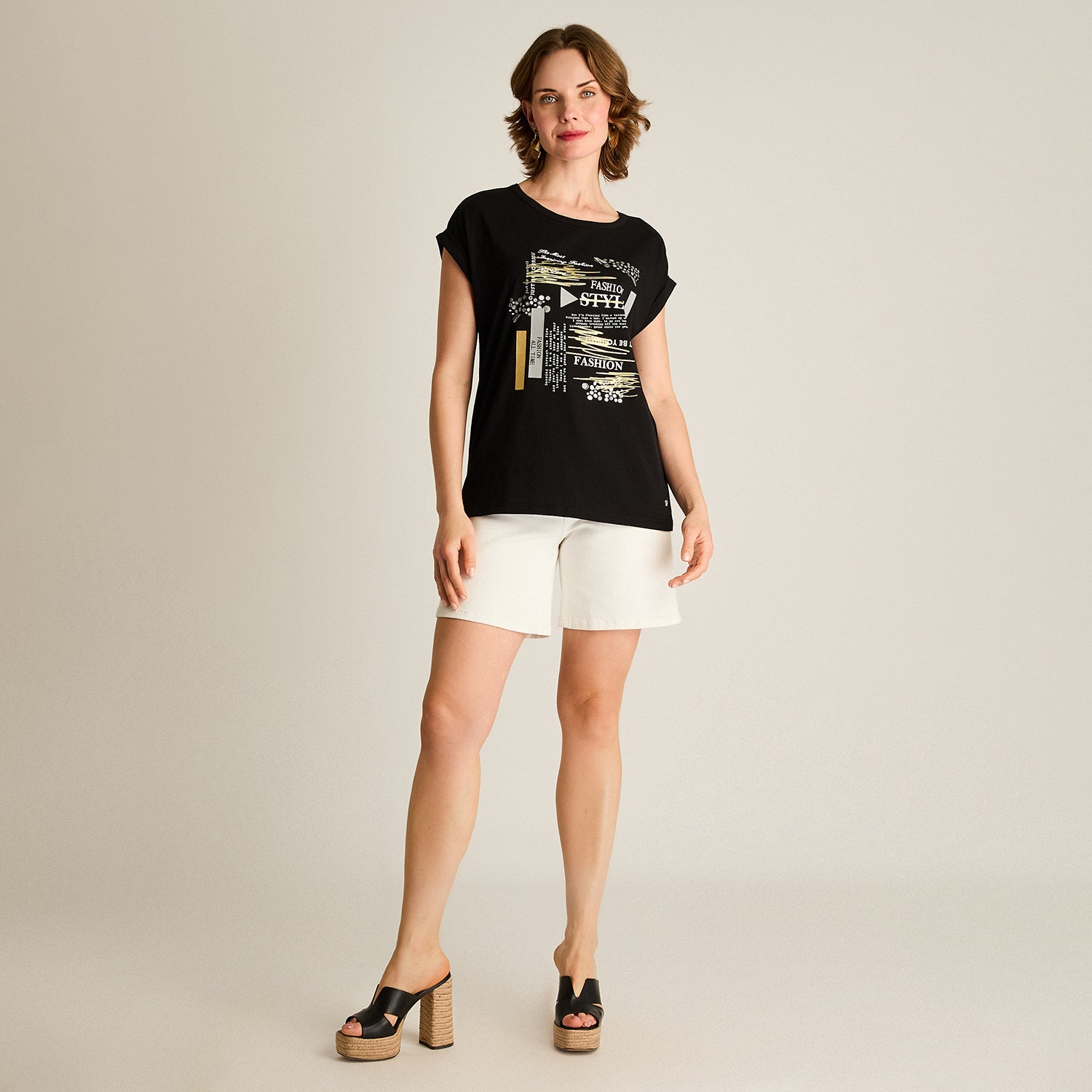 Polera Negro Manga Corta Elasticidad Media Sin Forro Calce Normal