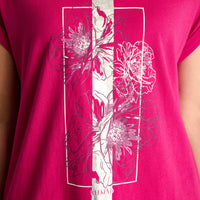 Polera Magenta Manga Corta Elasticidad Media Sin Forro Calce Normal